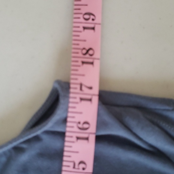 Vince Camuto Sleeveless Top Size Medium - Picture 6 of 6